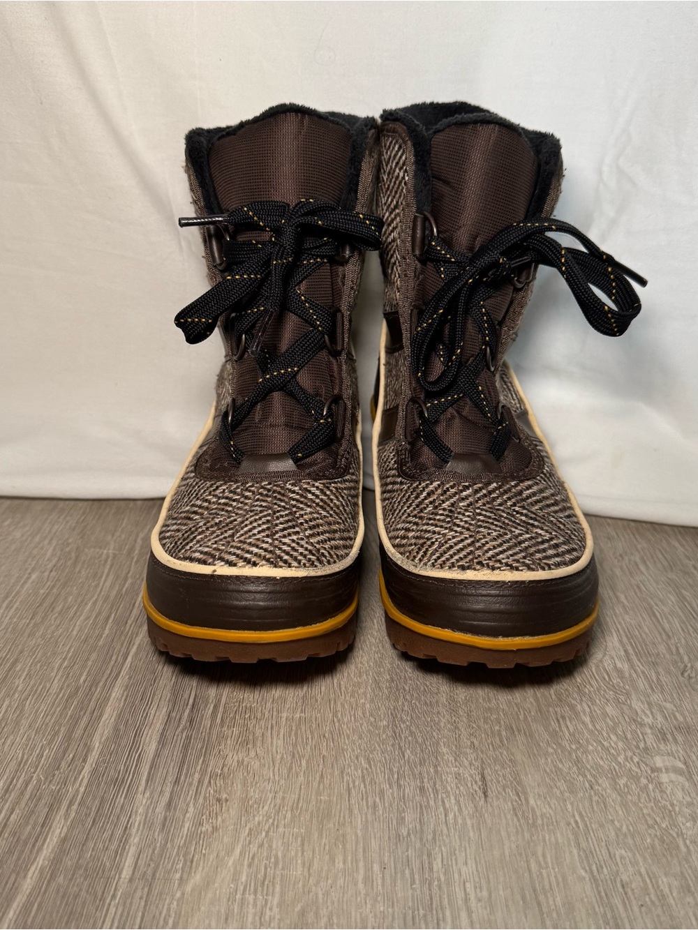 Sorel Tivoli II Herringbone Waterproof Winter Snow Boots Women's Size 6.5